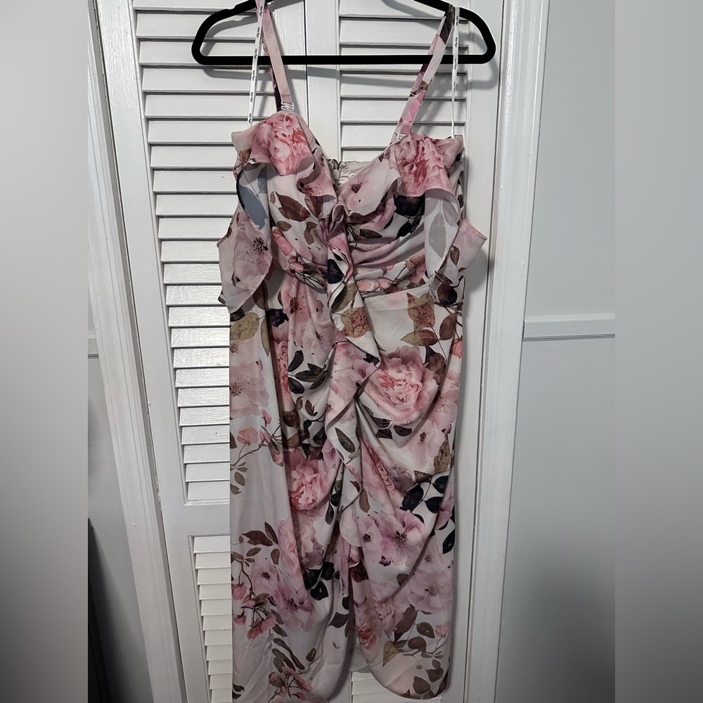 Floral ruched midi dress size 14W
